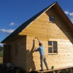 How to equip a log house with your own hands: communications, interior decoration