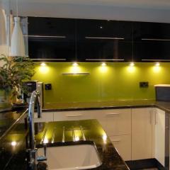 The use of PVC panels for a kitchen apron - aesthetic appearance, ease of installation and affordable price Kitchen apron made of PVC panels