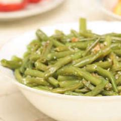 Noodles with chicken and frozen green beans: soup recipe